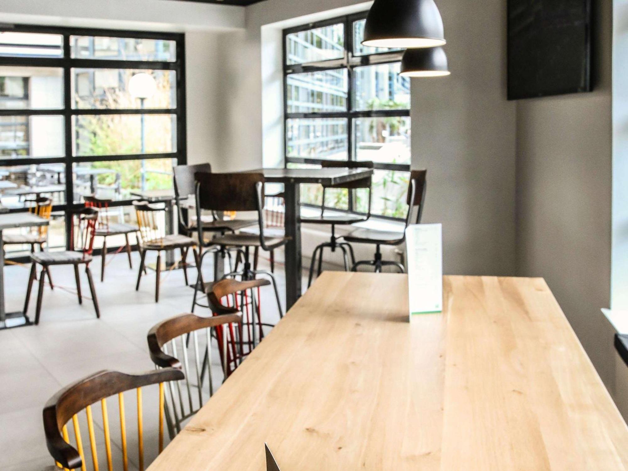 Ibis Styles Clermont-Ferrand Republique Hotel Eksteriør billede